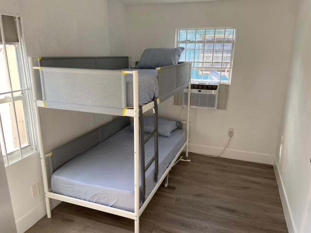 Eco-Shared Wynwood Hostel Miami Ngoại thất bức ảnh